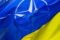 Украина подписала обновленную редакцию дорожной карты с НАТО