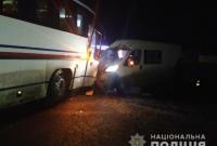 В Харьковской области столкнулись пассажирский и микро автобусы, есть травмированные