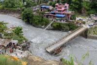 В результате наводнений и оползней в Непале погибли не менее 40 человек
