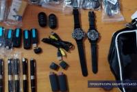 Под видом часов и флешек в Украину пытались ввезти средства для скрытой слежки