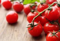 Після тривалого зростання знизилася ціна на українські томати